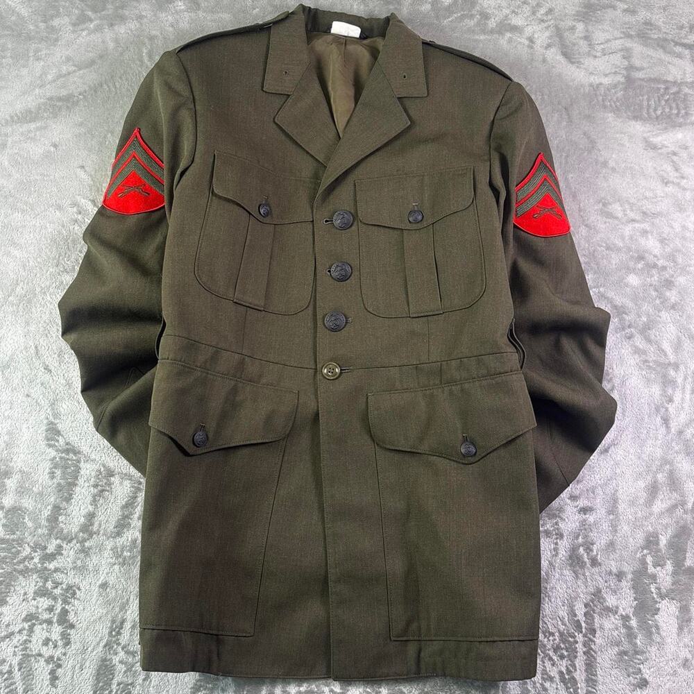 Vintage 1960s US Marine Corps Green Wool Dress Uniform Jacket 42R Military Coat